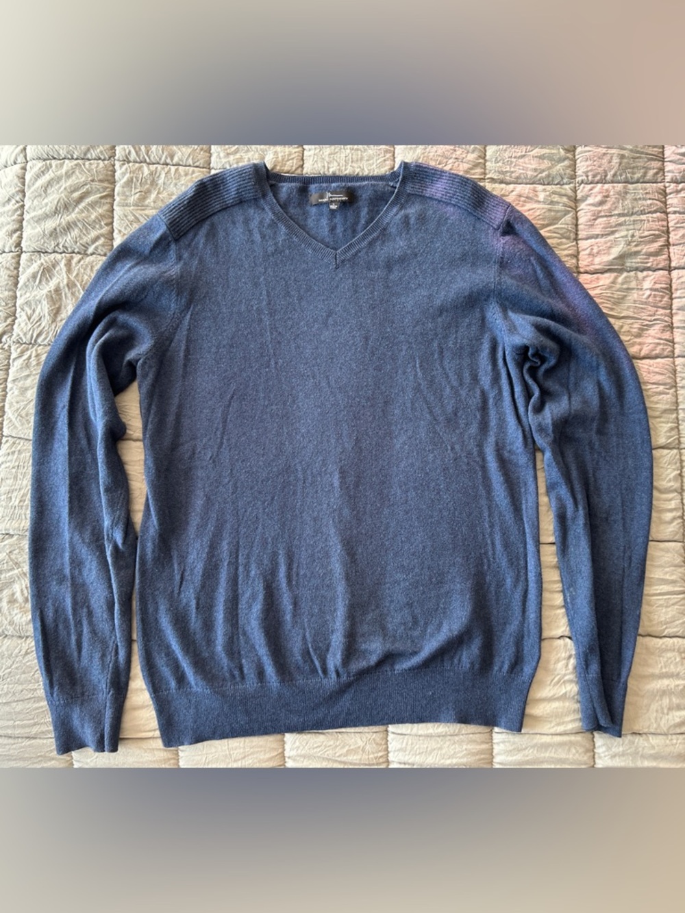 Marc Anthony Men's V-Neck Sweater in Heather Navy